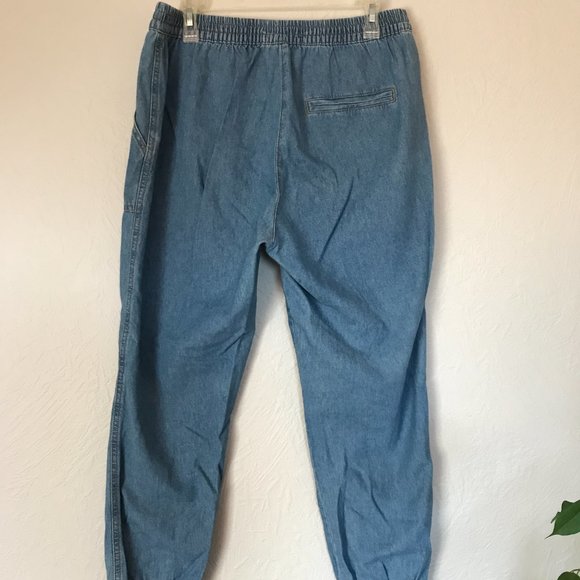 Cotton On light weight denim jogger - Picture 3 of 4